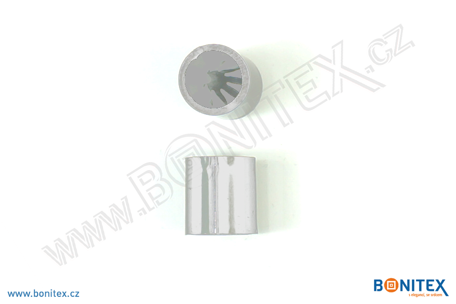 Jednorázový plastový uzávěr k náramku, průměr 12,4mm, délka 13,6mm, bílý-botinex
